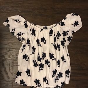 Off-the-shoulder embroidered flower Boho top